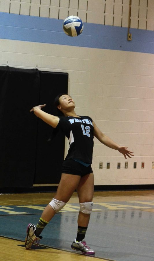 Setter Hanalei Fong and the rest of the team were victorious in Wednesdays game. Photo by Michele Jarcho.