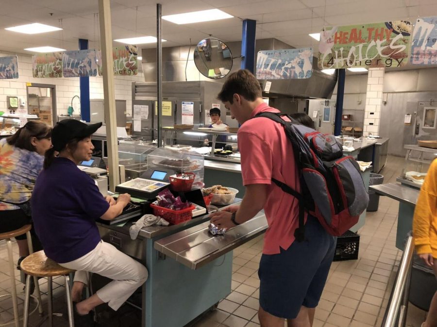Students buy snacks from the cafeteria during lunch. MCPS received a C-plus grade for its food selection in a report released May 8. Photo by Max London.