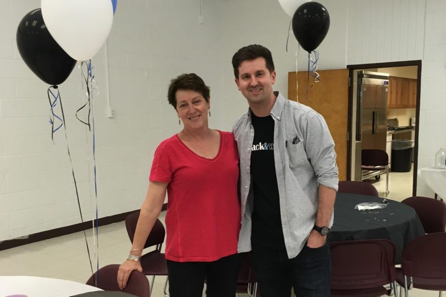 Louise Reynolds announced today that Introduction to Journalism teacher Ryan Derenberger will replace her as Black & White advisor next year. After 12 years of Black & White, Reynolds feels 