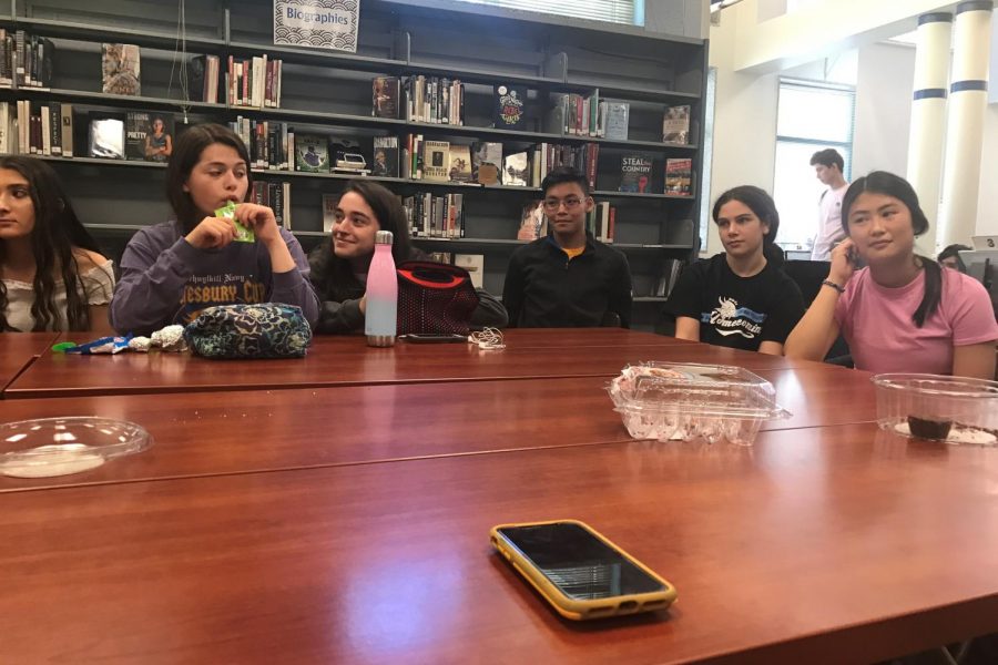 Student discuss current issues regarding womens rights at a May 24 forum. GenerationWOW, a student-run womens empowerment club, hosted the forum to provide an open space for students to express their views.