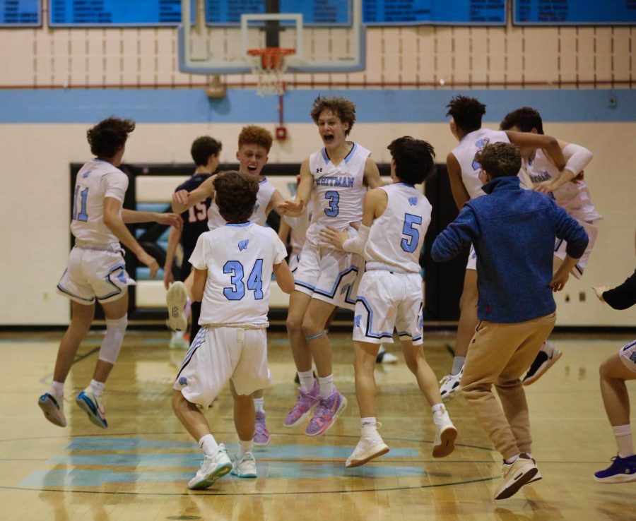 Photo story: Boys basketball beats Wootton in exciting finish 52–50