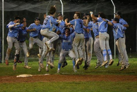 Baseball edges out Richard Montgomery 8–7 in playoff thriller